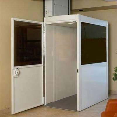 Small vertical home elevator